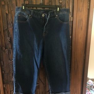 Bandolino capris EUC Size 12